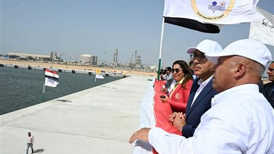 وزير النقل: تنفيذ 100% من أعمال البنية الأساسية لمحطة حاويات تحيا مصر 1 