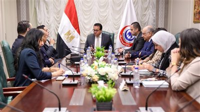 فتح أسواق جديدة للسياحة العلاجية.. وزير الصحة يشهد توقيع بروتوكول لتشغيل منشآت صحية في إفريقيا