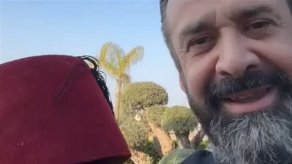 الفنان كريم عبدالعزيز