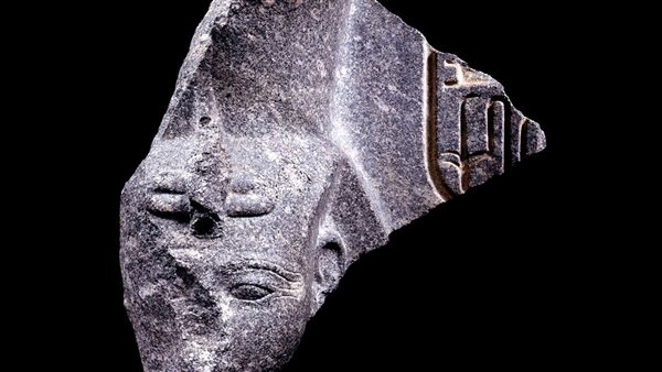 رأس تمثال الملك رمسيس