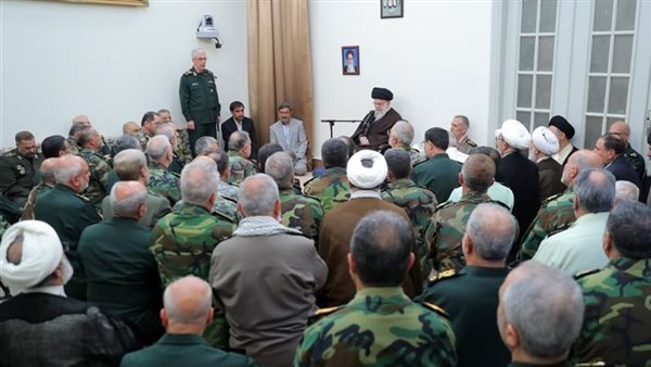 المرشد الإيراني وعدد