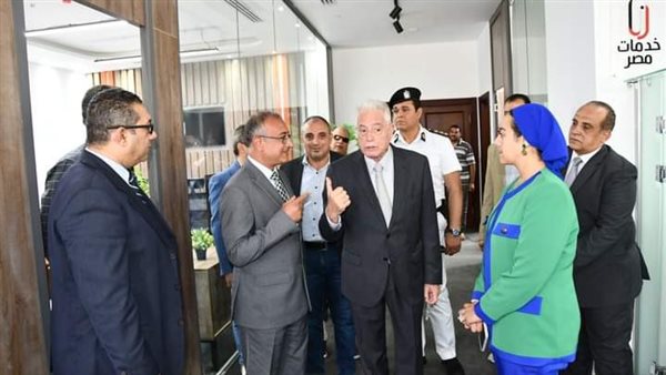 جولة تفقدية لمحافظ