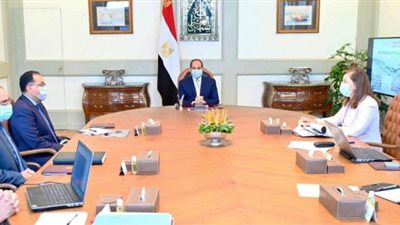 السيسي يوجه بالإسراع في إنشاء مخازن الاستراتيجية للتخزين الطبي