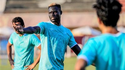 أليو بادجي ينتظم في المران الجماعي للأهلي