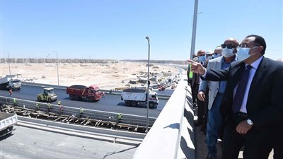 الحكومة: “بنشتغل على عملية جراحية شديدة التعقيد ولفتح أي محاور ستحدث إزالات ونزع ملكيات”