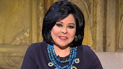 القصة الكاملة لمنشور إسعاد يونس بخصوص فتاة ريفية واتهامها بالتنمر والعنصرية (صور)