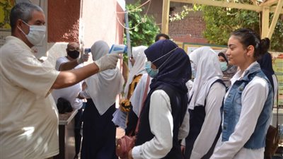 إصابة طالبتين بنزلة معوية في امتحانات الثانوية العامة بالبحيرة
