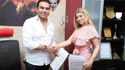 ياسمين الخطيب تدخل عالم التمثيل بعد التعاقد مع شركة “ترك برودكشن”