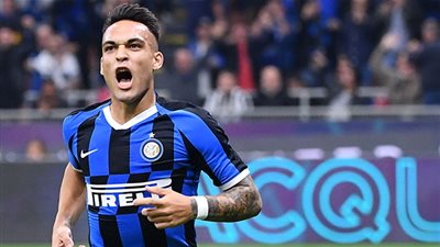 بسبب برشلونة.. إنتر ميلان يفرض عقوبة قوية على مارتينيز