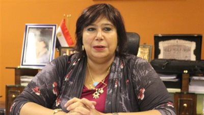 إيناس عبد الدايم تنعي الفنان محمود رضا: “واحدًا من أساطير الفنون الشعبية”