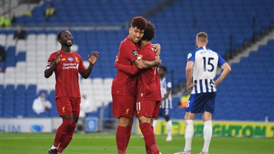 التشكيل الرسمي.. محمد صلاح يقود هجوم ليفربول في مواجهة بيرنلي