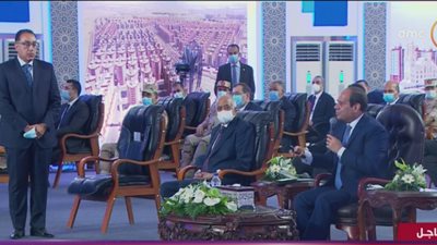 السيسي لـ”المخالفين”: “هتدفعوا كويس عشان نصلح اللى حصل بسبب البناء المخالف” (فيديو)