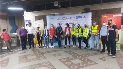 “القومي للسكان” يبدأ حملة للتوعية من فيروس كورونا بمترو الأنفاق والقطارات (صور)