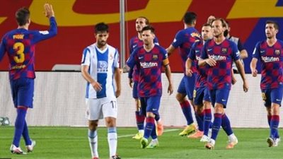 16 لاعبًا فقط.. كيكي سيتين يعلن قائمة برشلونة لمواجهة ألافيس