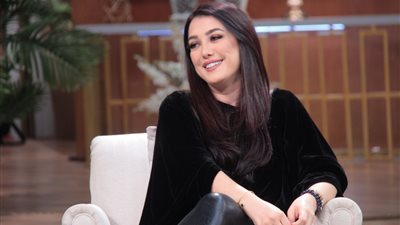 بسبب فلسطين.. كندة علوش تعتذر لجمهورها عن تدوينة كتبتها (تفاصيل)