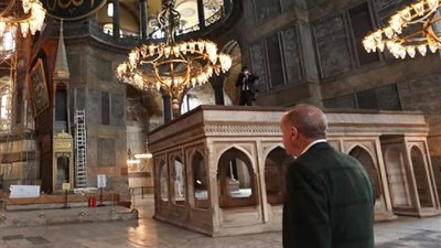 خالد الجندى عن أزمة آيا صوفيا: حدثت حماقة مثلها كادت تتسبب في هدم الكعبة