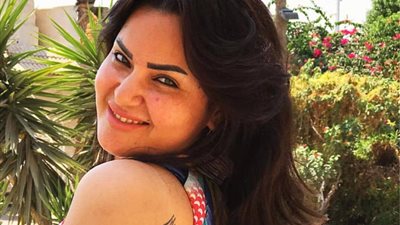 قضيتان وتهمة واحدة.. دفاع سما المصري يتقدم بطلب لوقف دعوى الفسق والفجور