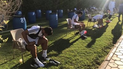 بيراميدز يبدأ معسكره في الإسكندرية (صور)