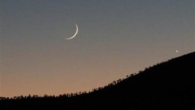 دار الإفتاء تعلن أول ذي الحجة تبعا للسعودية.. وتكشف السبب