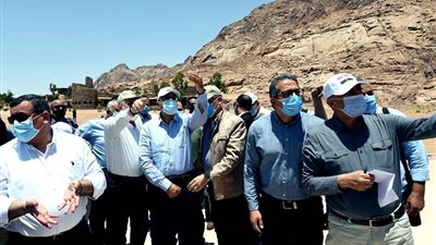 مدبولي يكلف بوضع تصور لإنشاء مدينة سياحية متكاملة في وادي الراحة بسانت كاترين