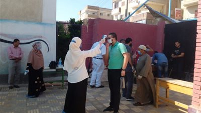 الجبر يرسم البهجة على وجوه طلاب الثانوية العامة بقنا: عوضنا صعوبة التفاضل