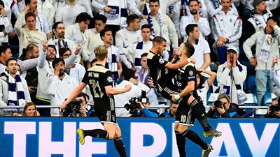 اشتعال المنافسة بين تشيلسي ومدريد لضم نجم أياكس