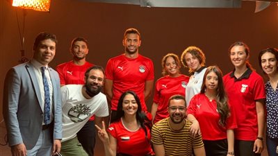 طارق الدميري ينتهي من تصوير “تموت فرحان” تحية للشهداء (صور)