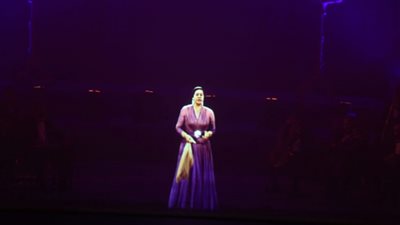 عودة حفل أم كلثوم بتقنية الهولوجرام في أوبرا دبي بعد توقفه بسبب كورونا