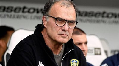 بعد صعوده للبريميرليج.. بيلسا يستهدف نجمي يونايتد وأرسنال