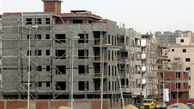 برلماني: 25 مليون “شقة” مخالفة بمصر.. والسبب عدم التعامل مع العشوائيات طيلة 50 عاما