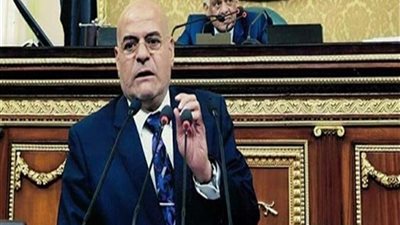 عطل تنفيذ القانون.. برلماني ينتقد التخبط بتصريحات الحكومة حول التصالح في مخالفات البناء