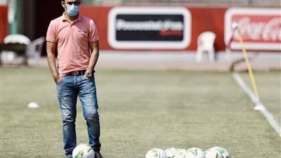 سيد عبد الحفيظ: سنتواصل مع أزارو لتحديد موعد عودته