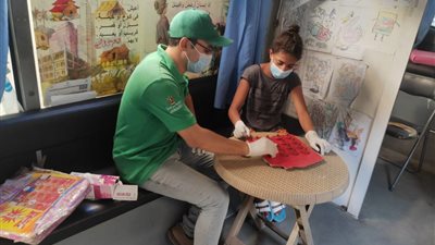 “التضامن”: فريق أطفال وكبار بلا مأوى ينقذ فتاة تفترش الشارع وينقلها لدار رعاية (صور)