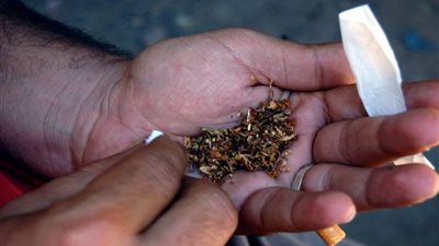 أمن الإسماعيلية يضبط تاجري مخدرات قبل بيعهما مخدر الحشيش أثناء إجازة العيد