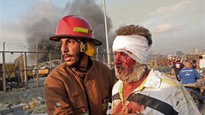 انفجار بيروت.. هيفاء وهبي: كل حدا قادر يتبرع بالدم للجرحى ما يتردد ولا لحظة (صورة)