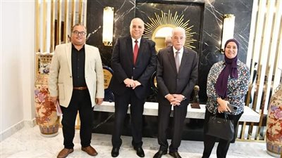 محافظ جنوب سيناء يستقبل رئيس مركز بحوث الصحراء للإعداد للمؤتمر الدولي الخامس لتحلية المياه بشرم الشيخ