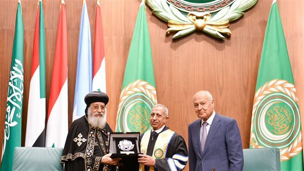 الدكتوراه الفخرية