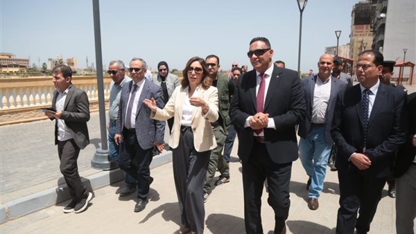 وزيرة الثقافة ومحافظ