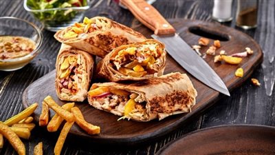 دجاج ولحمة.. سر تتبيلة الشاورما مثل المطاعم السورية