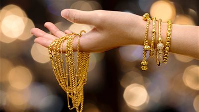 أسعار الذهب والدولار في مصر خلال تعاملات اليوم الأربعاء 24 أبريل | بث مباشر