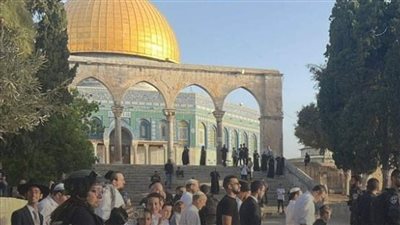 قوات الاحتلال تمنع المصلين من دخول المسجد الأقصى لأداء صلاة الجمعة