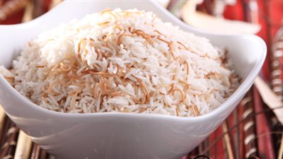 شعبة السلع الغذائية: تراجع كبير في أسعار الأرز.. والسكر بـ31 جنيها