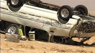 بينهم صغار.. مصرع وإصابة 5 أشخاص في انقلاب ميكروباص بسوهاج| أسماء 