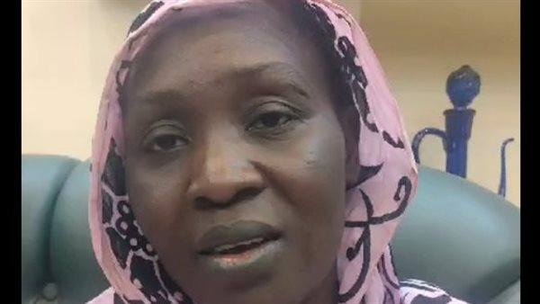 والدة جانيت الرضيعة