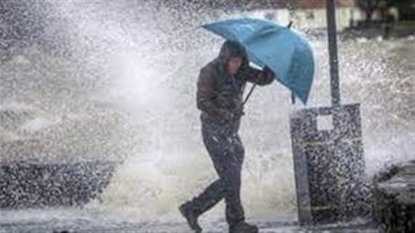 منخفض جوي يضرب الإمارات