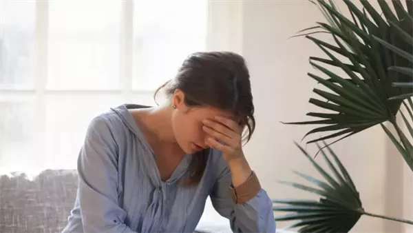 صداع نصفي - تعبيرية