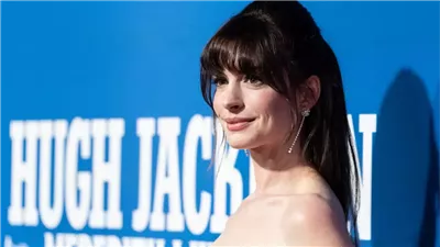 آن هاثاواي تكشف تفاصيل تقديمها لفيلم The Princess Diaries 3