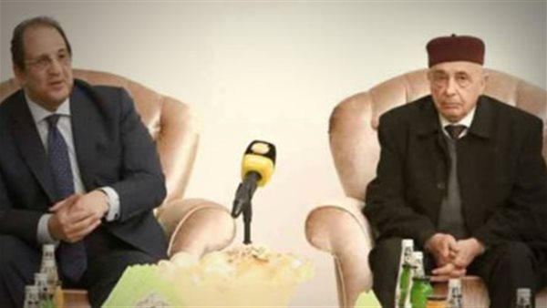  رئيس المخابرات العامة