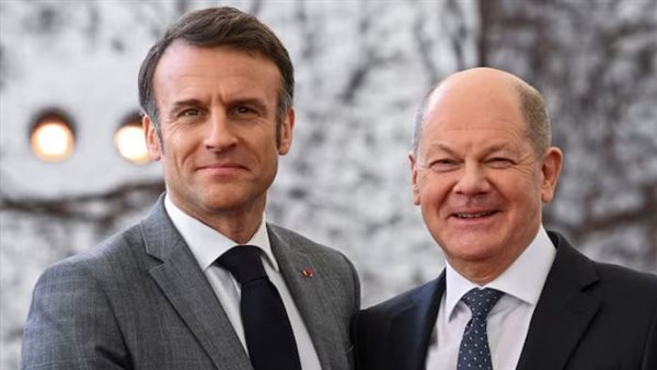 الرئيس الفرنسي والمستشار