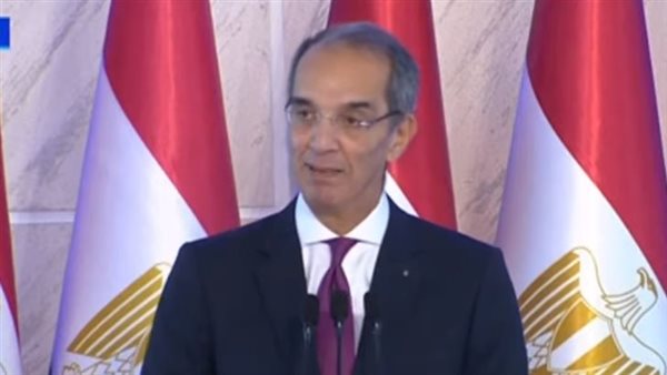 وزير الاتصالات